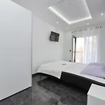 Ledinko By Interhome Casa vacanze