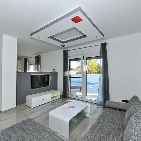 Ledinko By Interhome 펜션